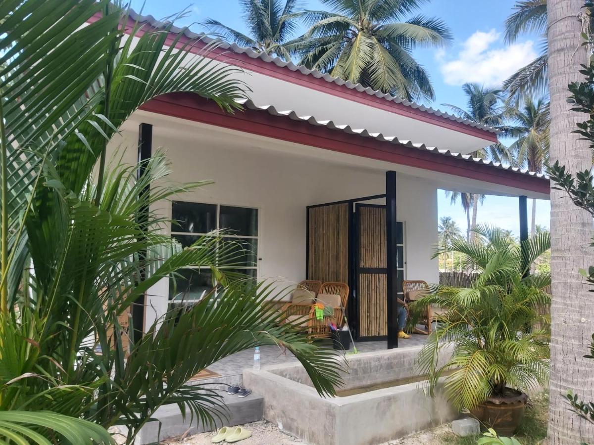 Nice Home Stay At Samroiyod Baanphakrimlay Esterno foto