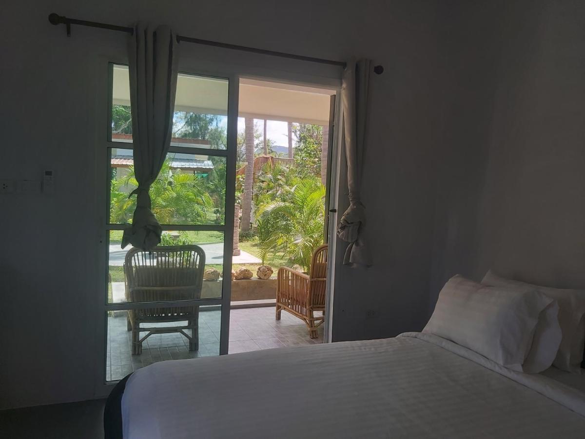 Nice Home Stay At Samroiyod Baanphakrimlay Esterno foto